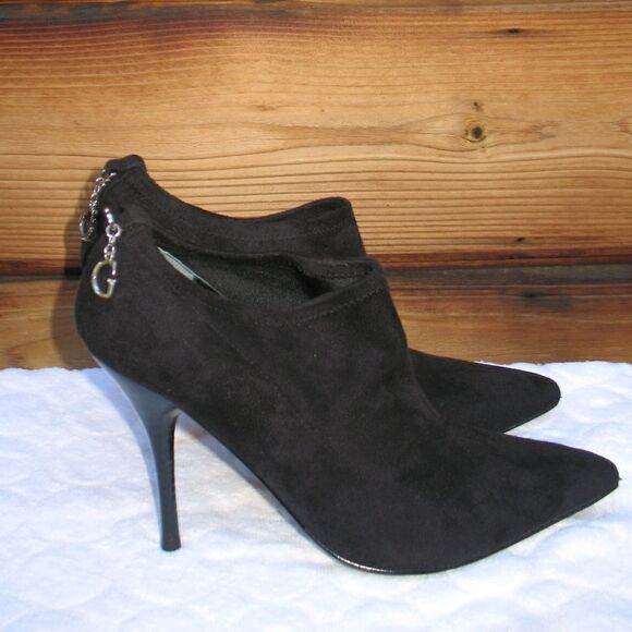 NWT Black Black Faux Suede Heeled Booties - Picture 2 of 8